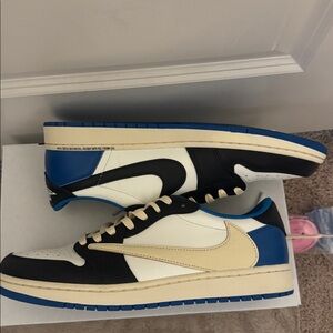 Jordan 1 Fragment Travis Scott Men's Black, Blue, and Cream Sneakers